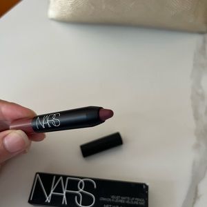 Nars New-velvet matte lip pencil-do me baby 5863